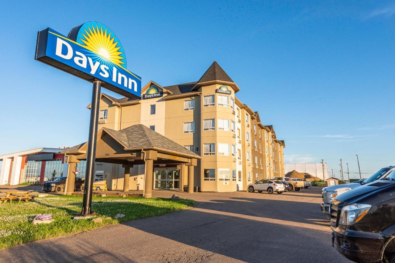 邦尼维尔戴斯酒店 Bonnyville 外观 照片